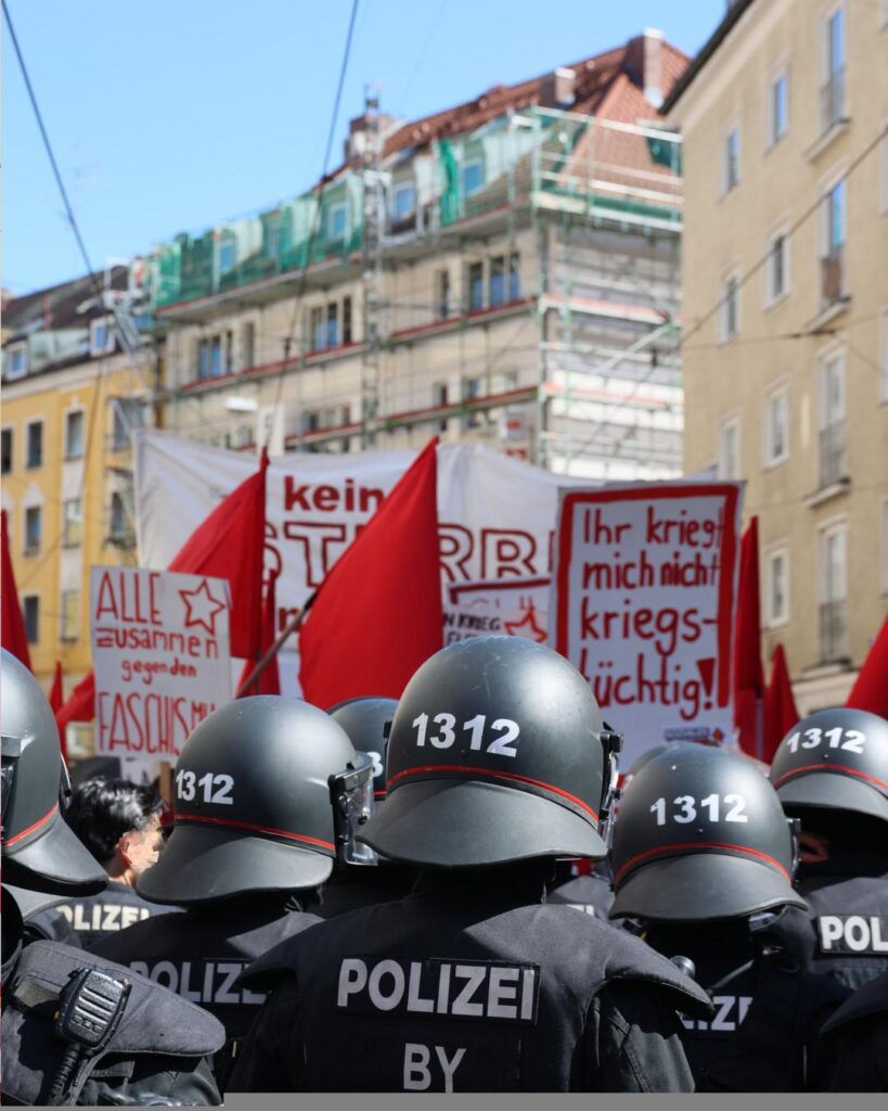acab01-819x1024.jpg