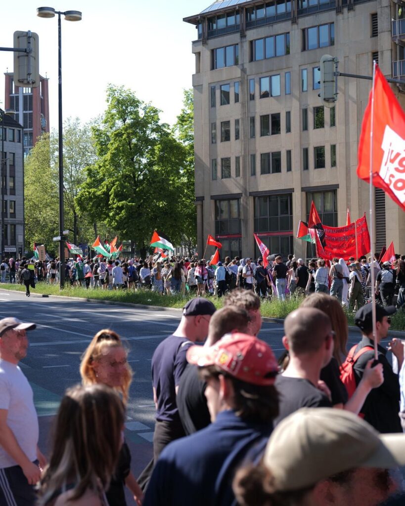 demo07-819x1024.jpg